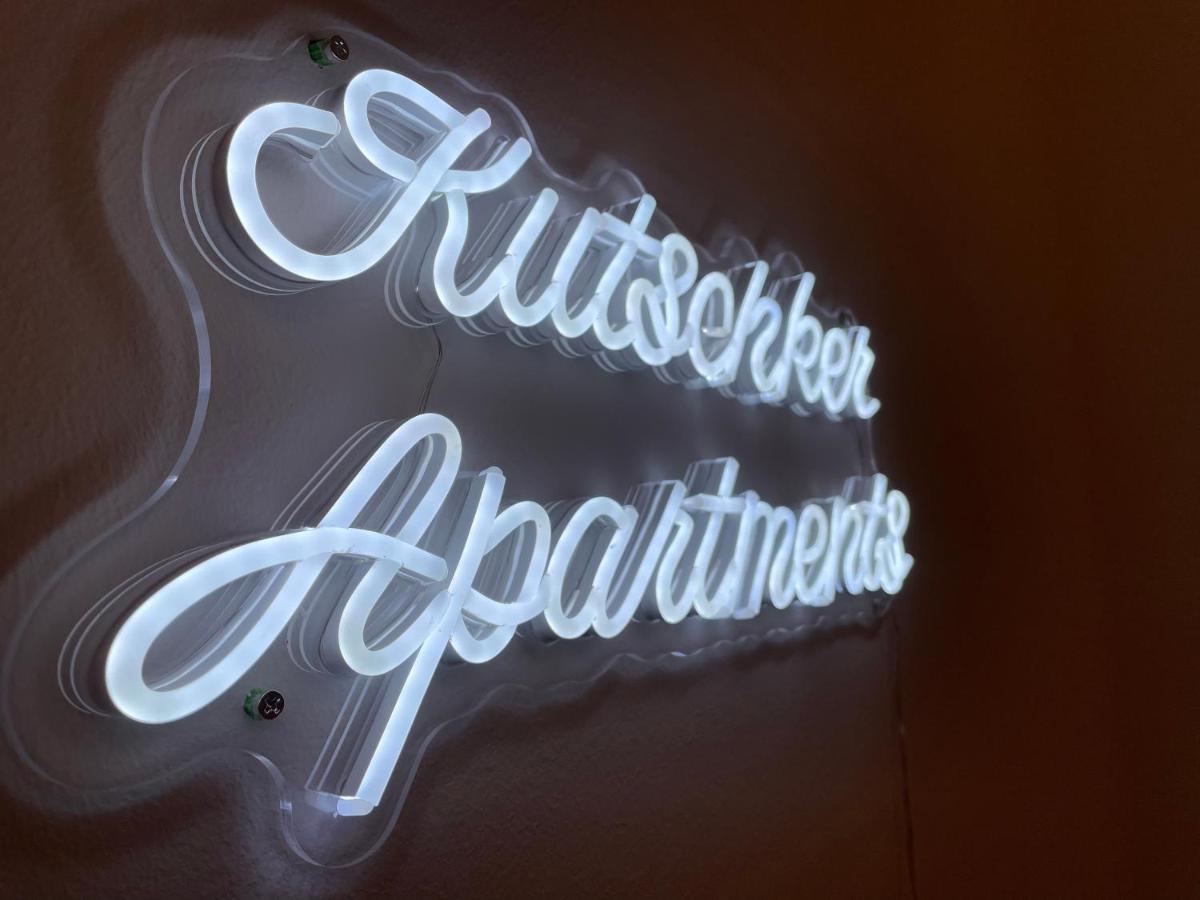 Premium Located At The Famous Kutschkermarkt Apartment *